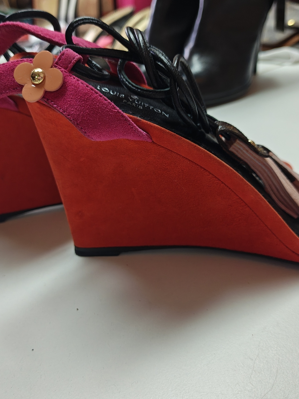 Louis Vuitton Pink Suede Ankle-Tie Sandals - Picture 4 of 7